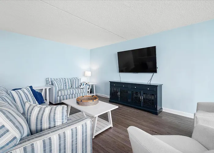 Quay-upgraded Ocean Front 3 Bedroom With Indoor & Outdoor Pools! * Ocean Stadt