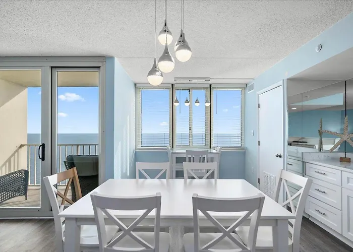 Quay-upgraded Ocean Front 3 Bedroom With Indoor & Outdoor Pools! *
