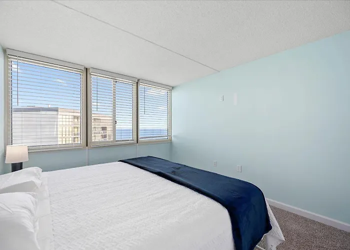 Quay-upgraded Ocean Front 3 Bedroom With Indoor & Outdoor Pools! Ocean Stadt