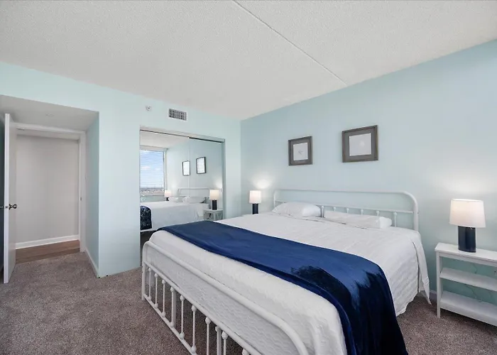 Quay-upgraded Ocean Front 3 Bedroom With Indoor & Outdoor Pools! Ferienhaus