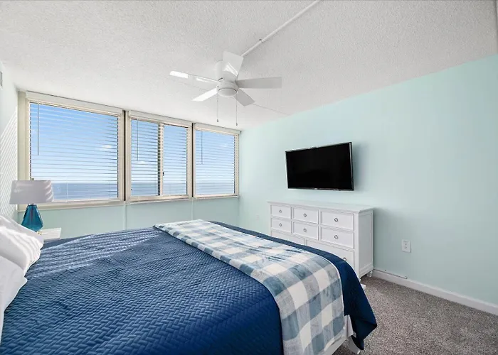 Quay-upgraded Ocean Front 3 Bedroom With Indoor & Outdoor Pools! Ferienhaus